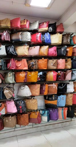 Dora Bag Mall